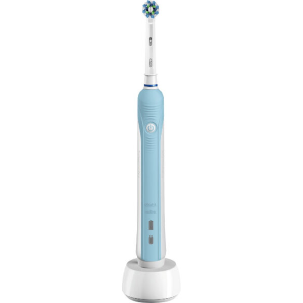 Oral B Pro 700 CrossAction - Electric Toothbrush